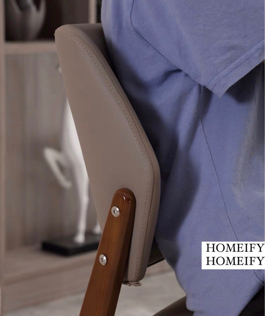 KINNEY Modern Leather Dining Chair
