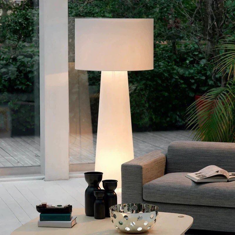 MACAN Modern Floor Lamp
