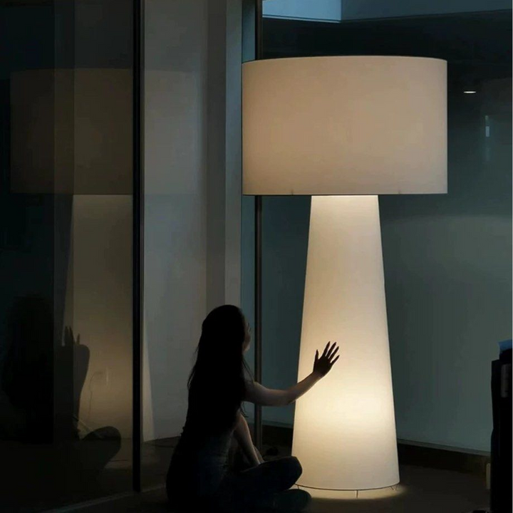 MACAN Modern Floor Lamp