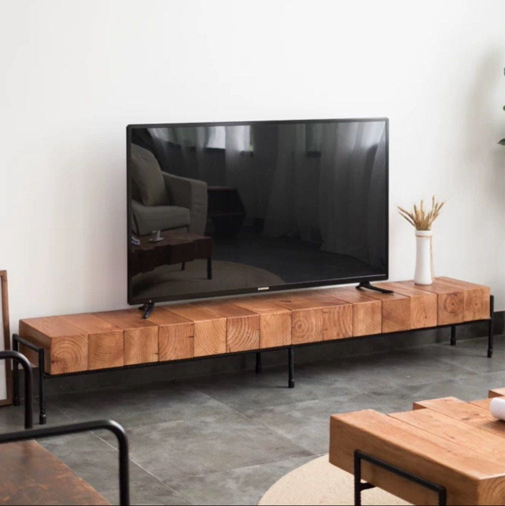ZANDEL Rustic Solid Wood TV Console