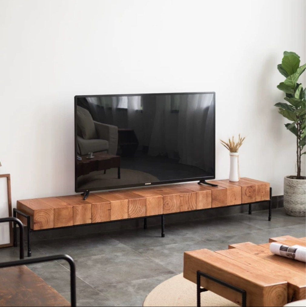 ZANDEL Rustic Solid Wood TV Console