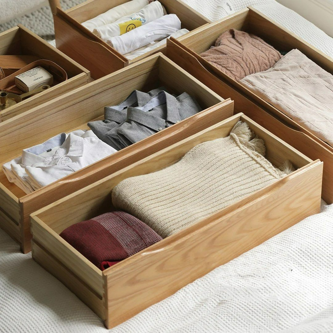 DIOMEDES 5 Drawer Chest