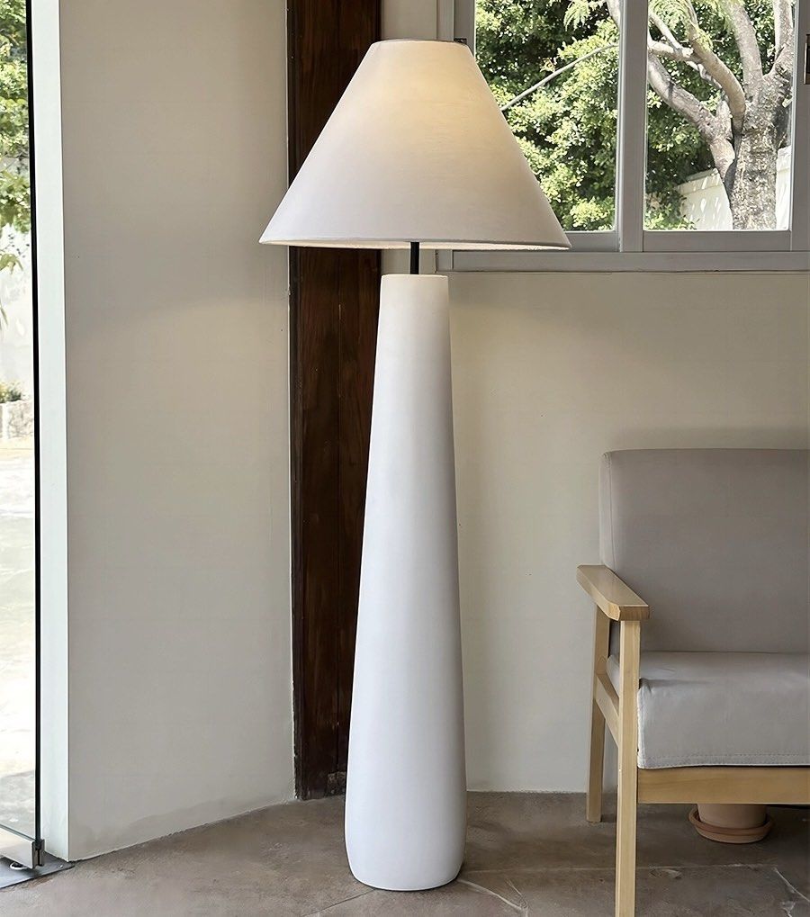 MARO Modern Floor Lamp