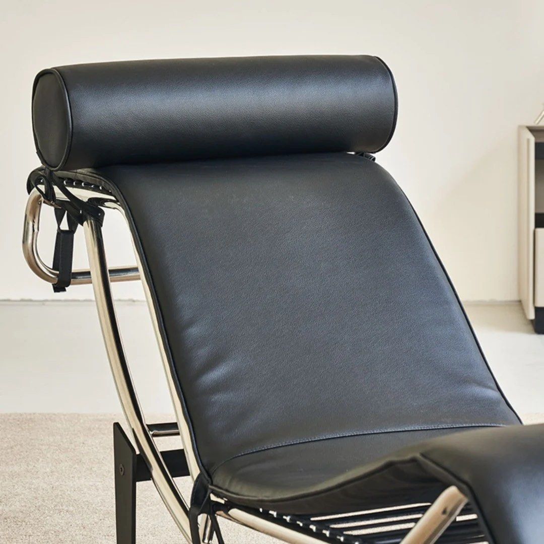 MATVEY Charles Leather Chaise Lounge