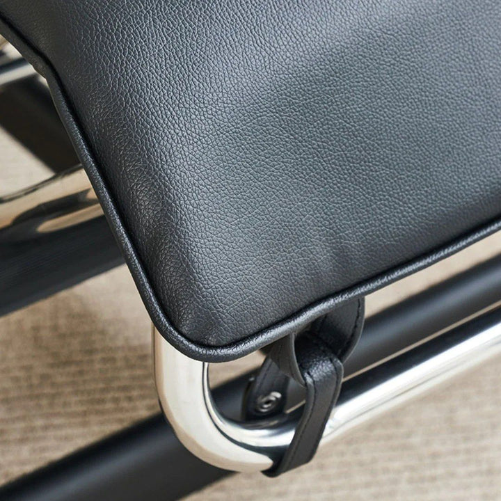 MATVEY Charles Leather Chaise Lounge