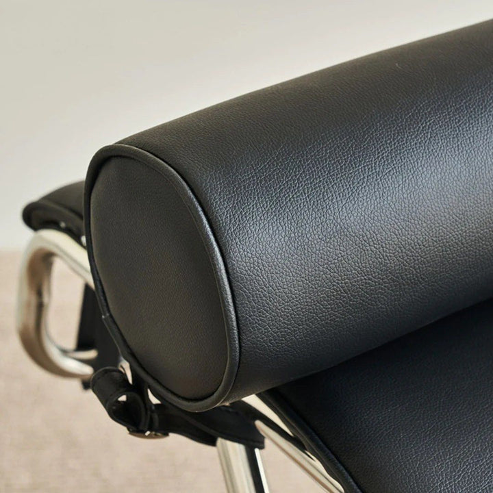 MATVEY Charles Leather Chaise Lounge