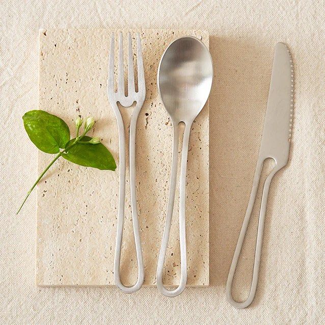 MAVE Flatware 4 People Set