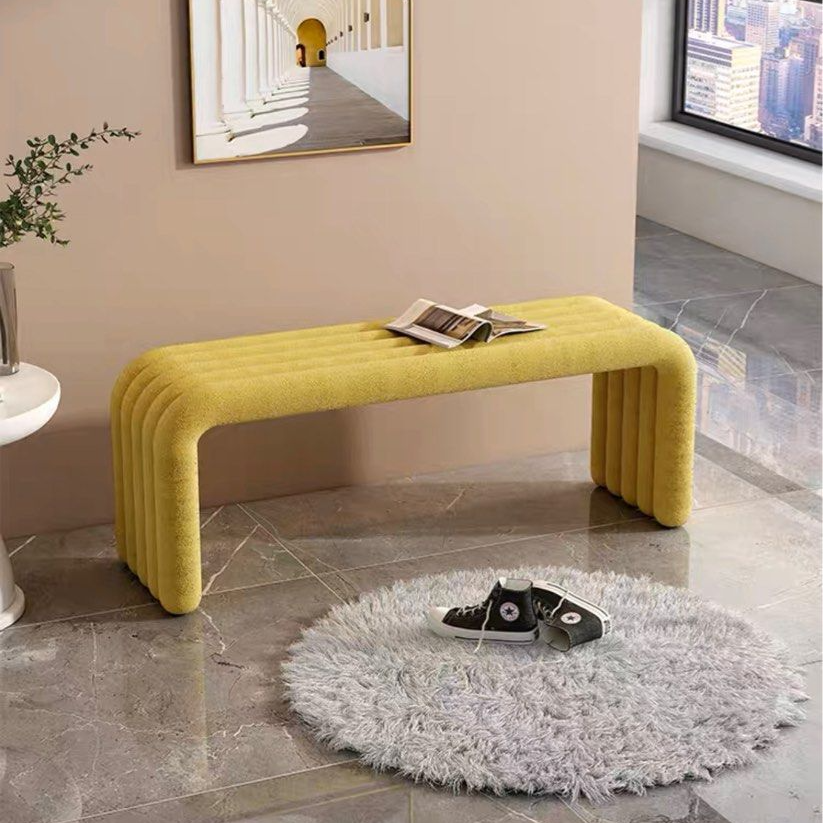 TARRYN Modern Boucle Bench