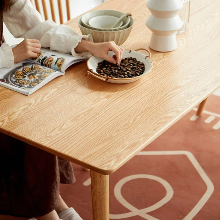 ETHANIEL Dining Table