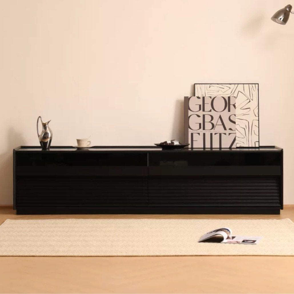 VANTEN Modern Solid Wood TV Cabinet