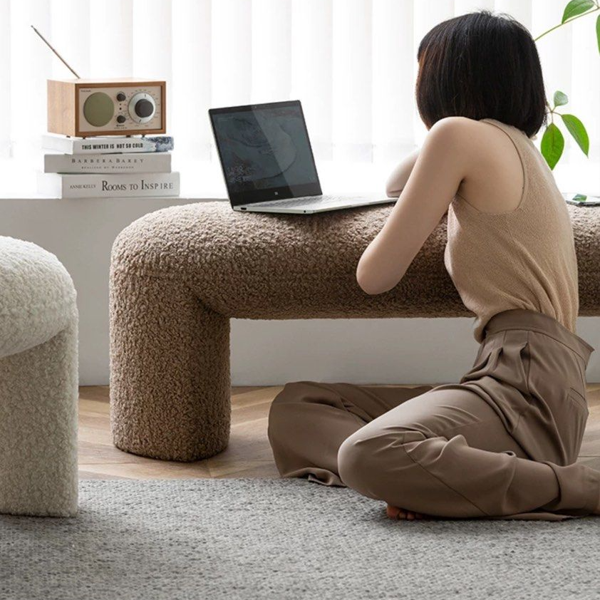 NAVEEN Modern Boucle Bench