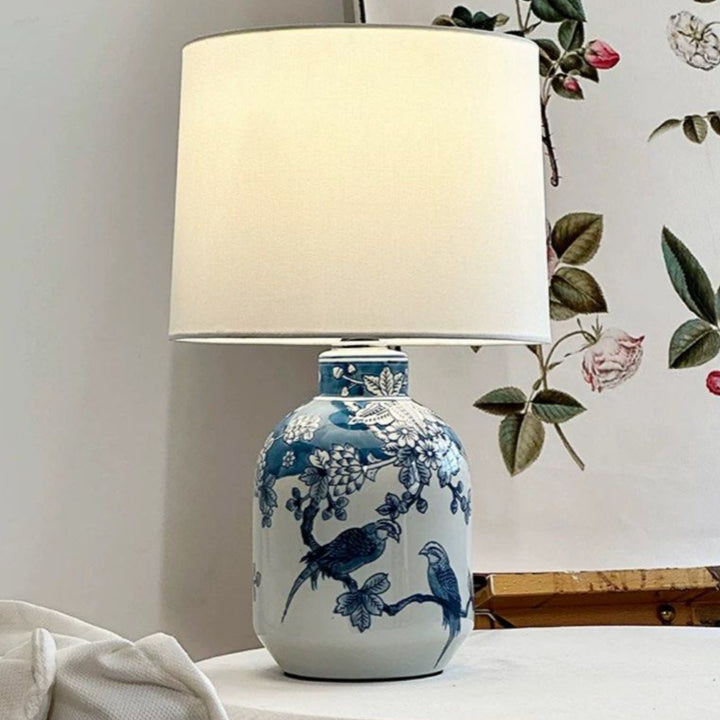 NOIVA Oriental Table Lamp