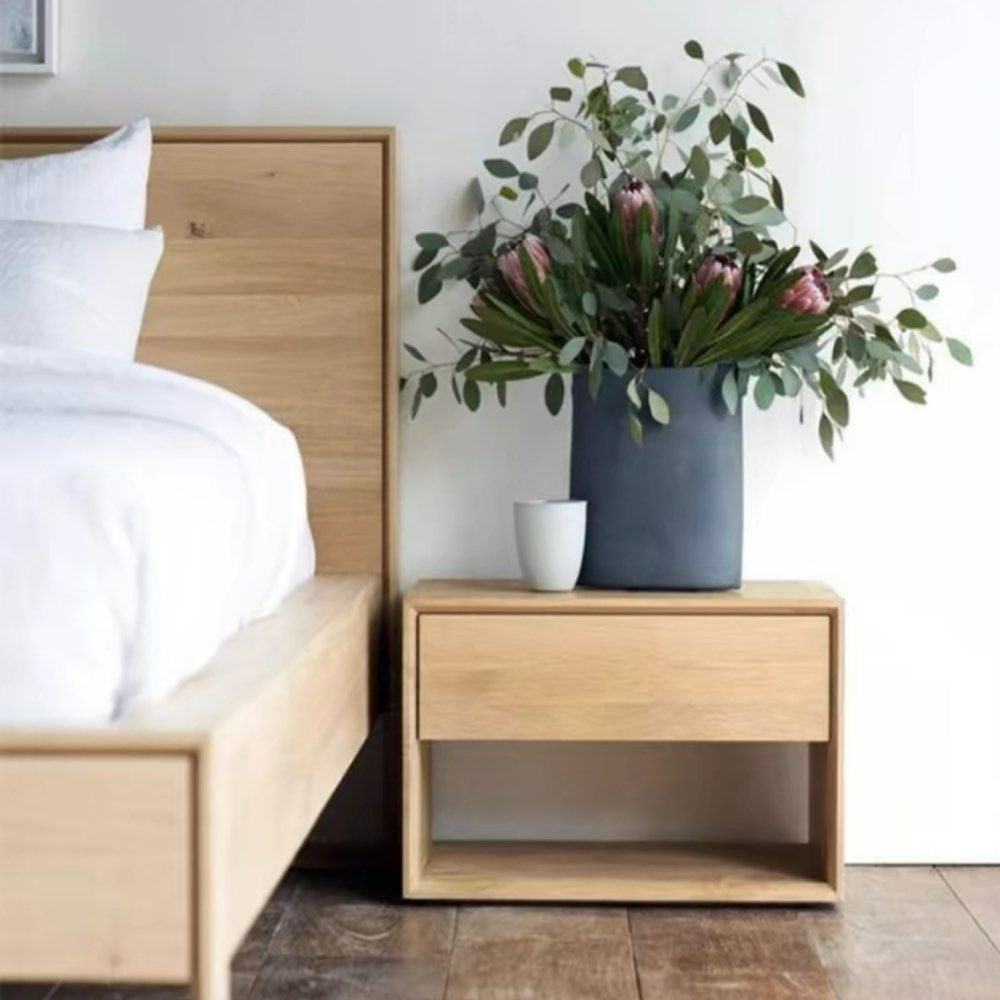 IDAHO Modern Solid Wood Bedside Table