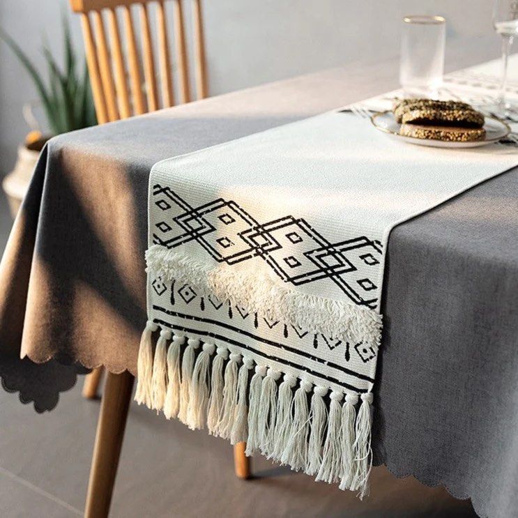 OHANA Table Runner