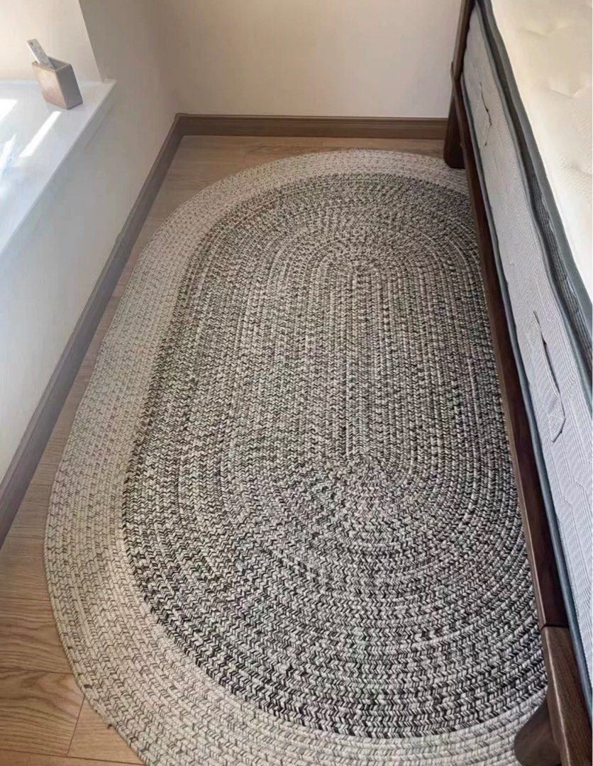 GUNRID Rug