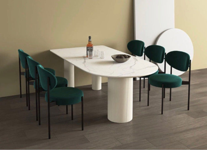 ARISIA Dining Chair