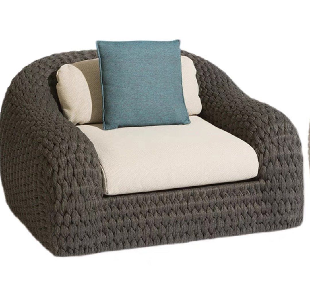 PUFFERN Modern Outdoor Sofa