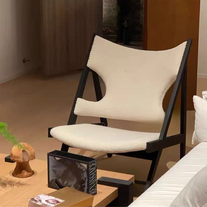 WILLIAM Modern Lounge Chair