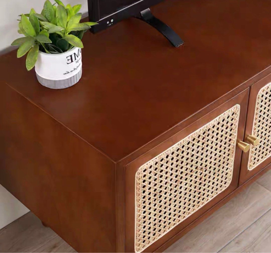 VARIN TV Console