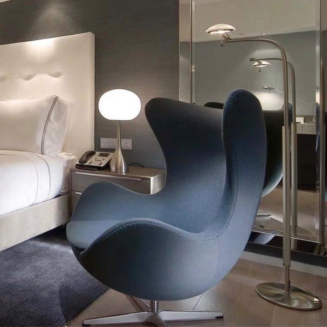 RYDER Modern Lounge Chair