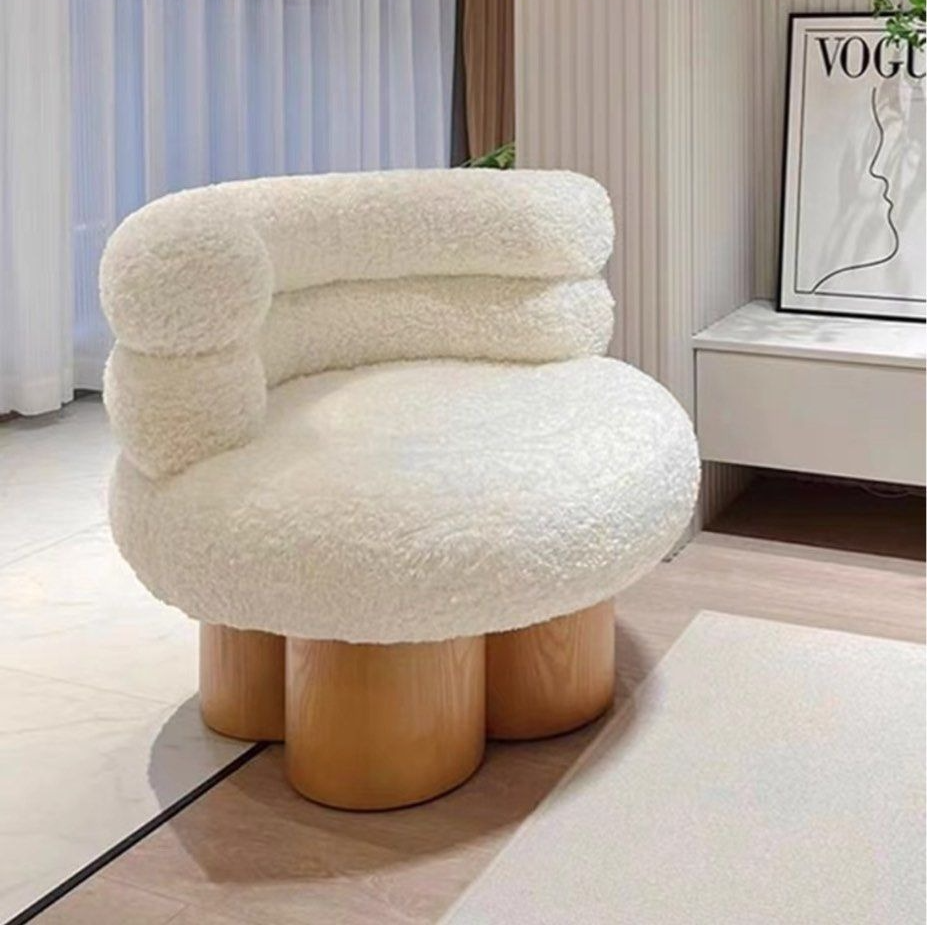 JASMINE Lambswool Lounge Chair