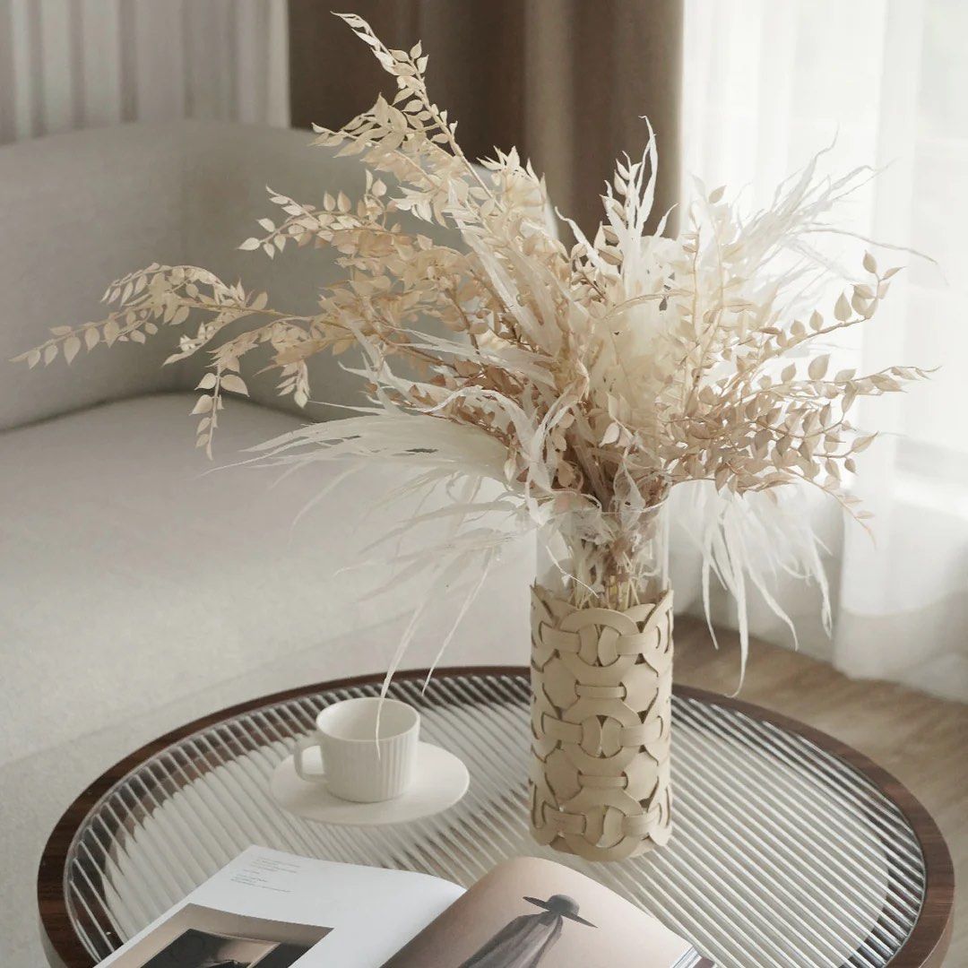 SAVRINA Leather Glass Table Vase