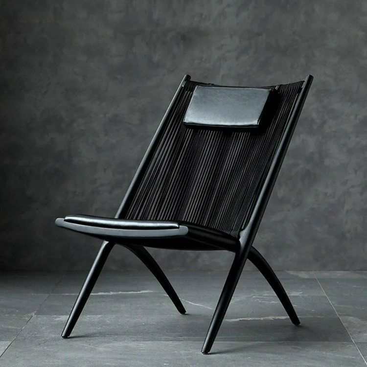 NERYS Solid Wood Lounge Chair