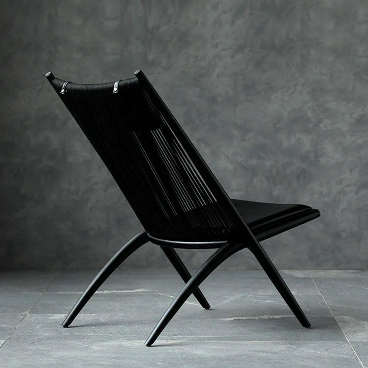 NERYS Solid Wood Lounge Chair