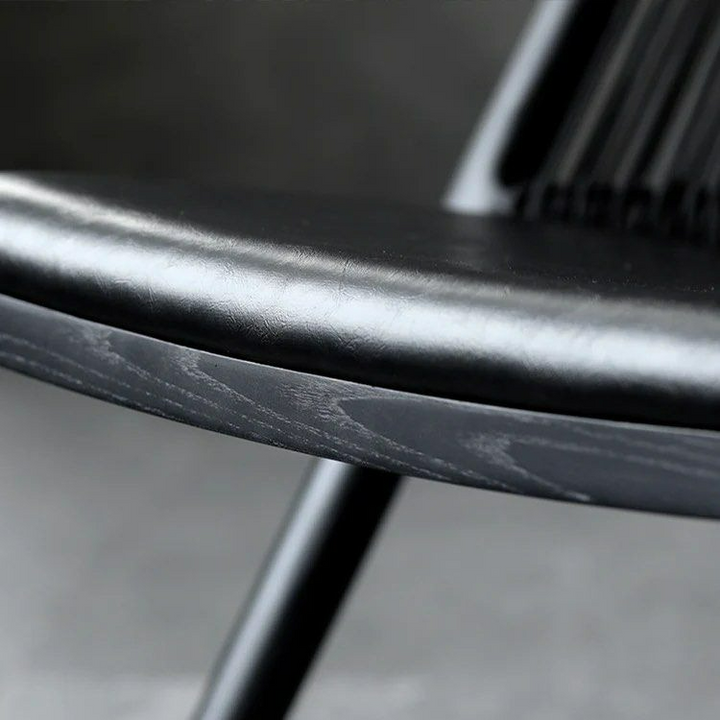 NERYS Solid Wood Lounge Chair