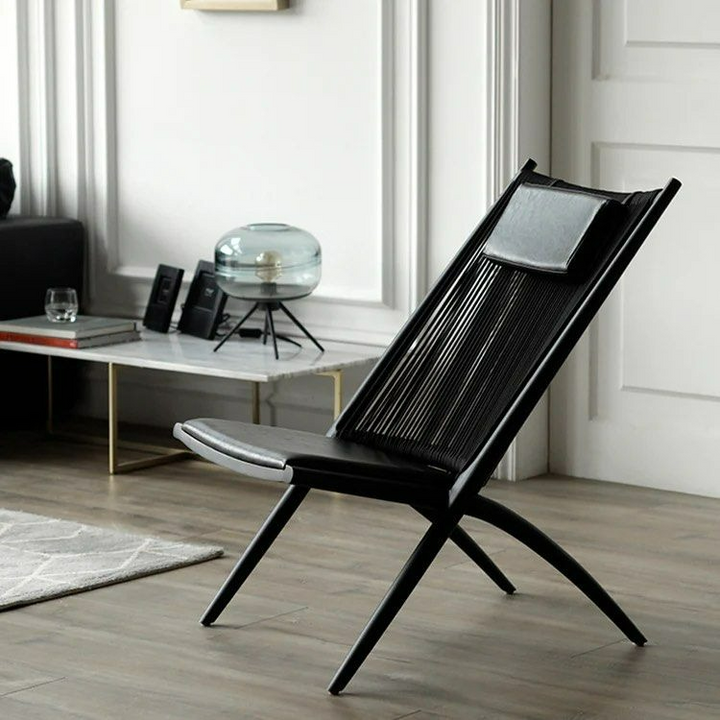 NERYS Solid Wood Lounge Chair