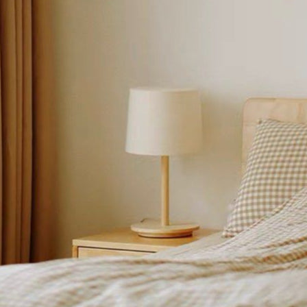SINA Oak Table Lamp