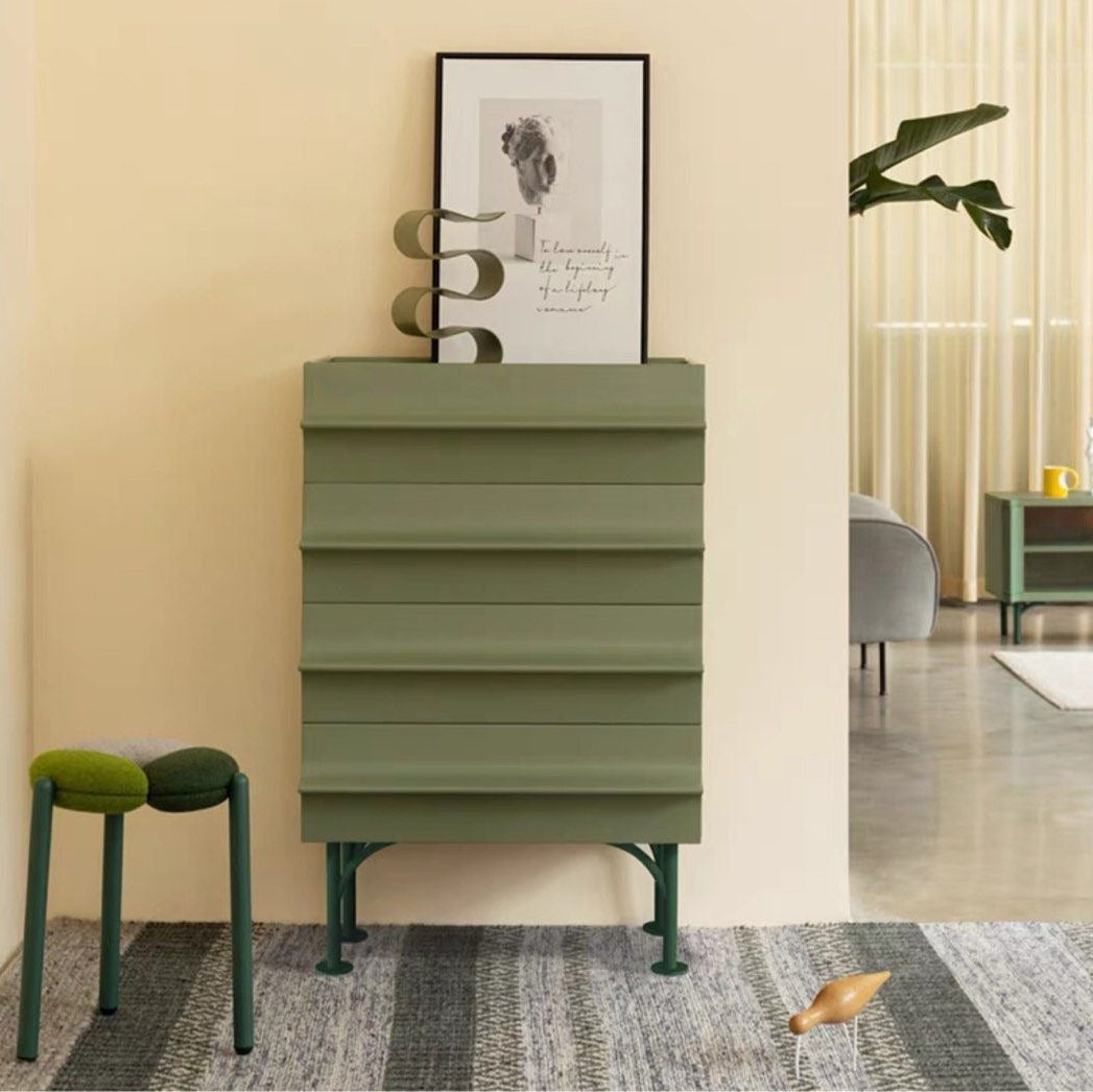 LEONTIUS Rustic Chest Of Drawers
