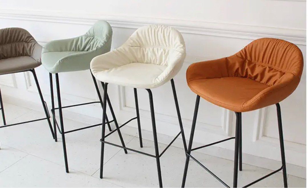 LASTE Modern Leather Bar Stool