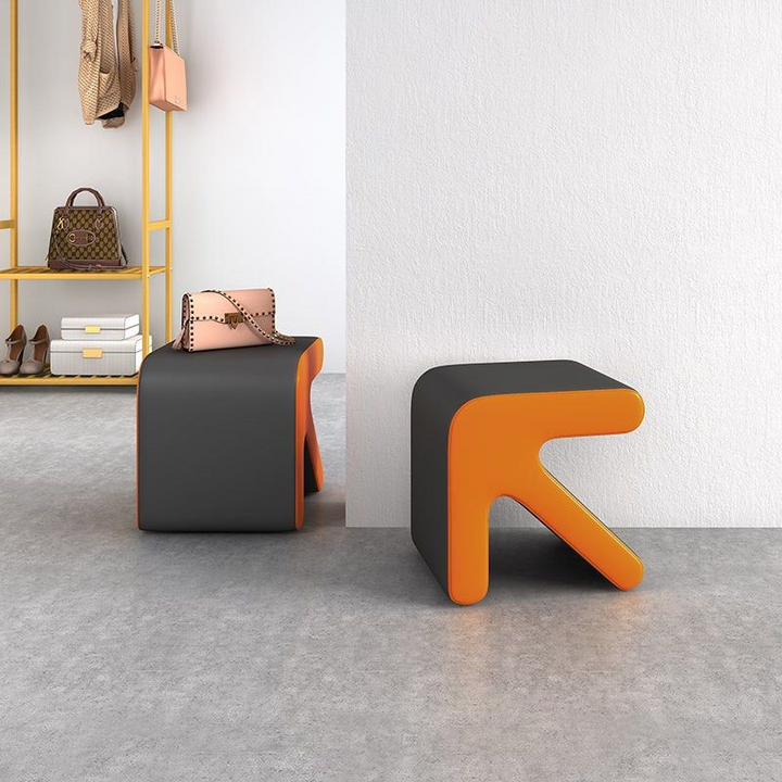 ENRICO Arrow Ottoman