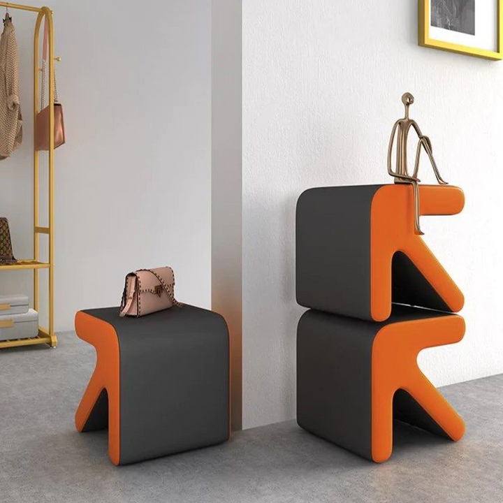 ENRICO Arrow Ottoman