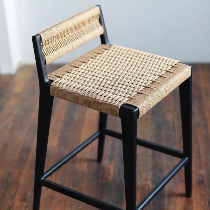 ESTERO Rustic Rattan Bar Stool