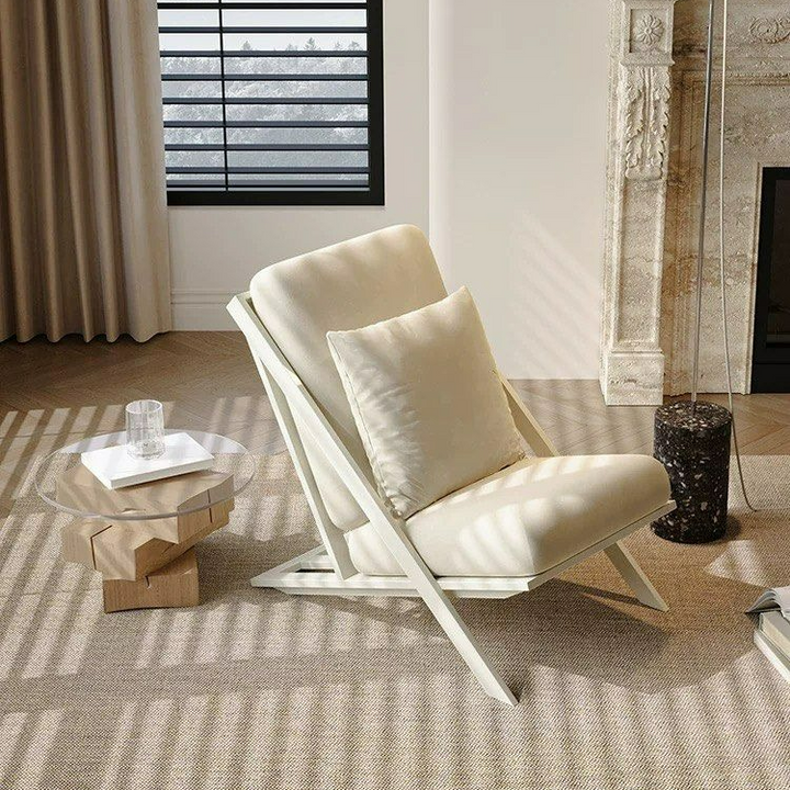 JESSE Scandinavian Velvet Lounge Chair