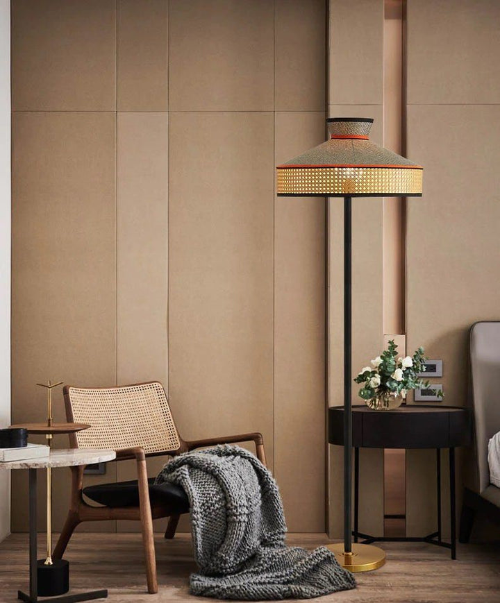 TAMSE Table Lamp