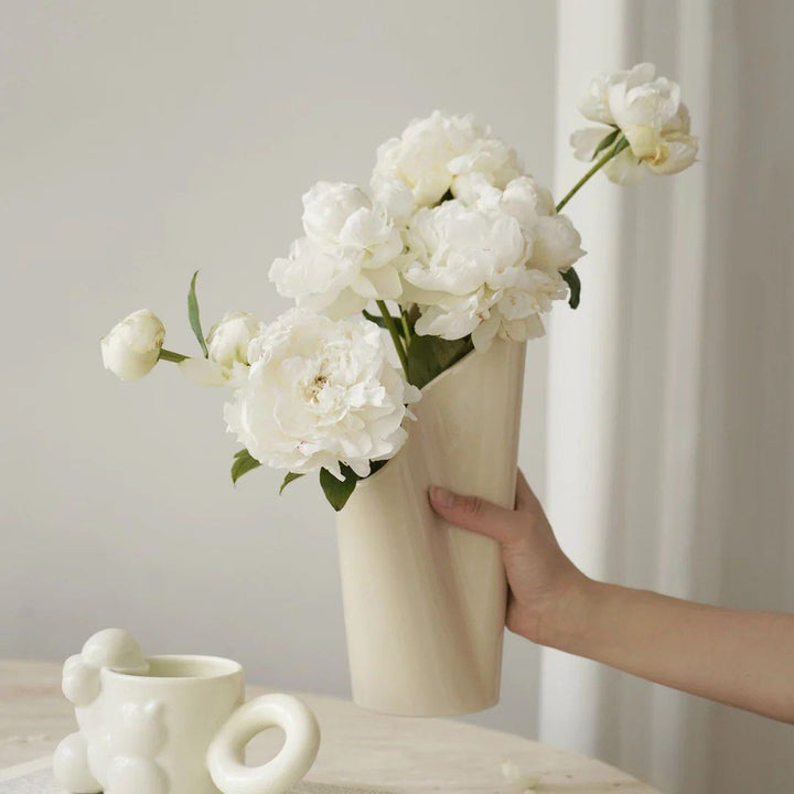 TAYLOR Ceramic Table Vase