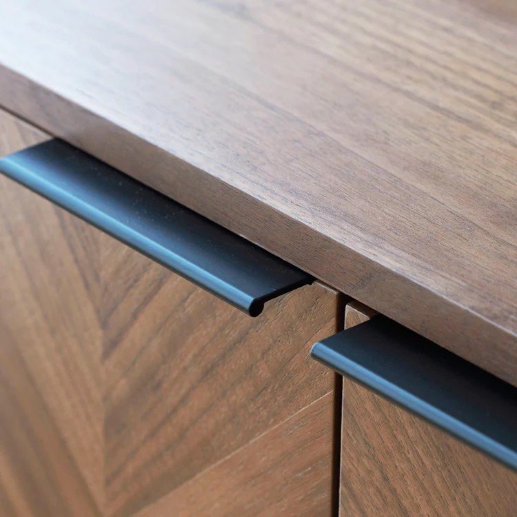 TIGNAE TV Stand