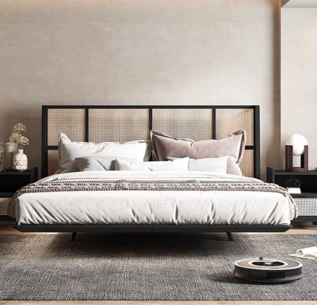 VAES Vintage Rattan Bedframe