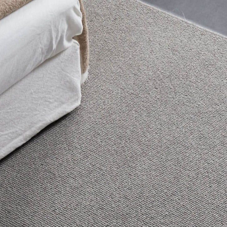 HEKTAR Rug