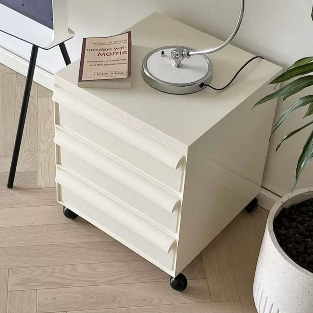 HESPERA Minimalist Chest Of Drawers