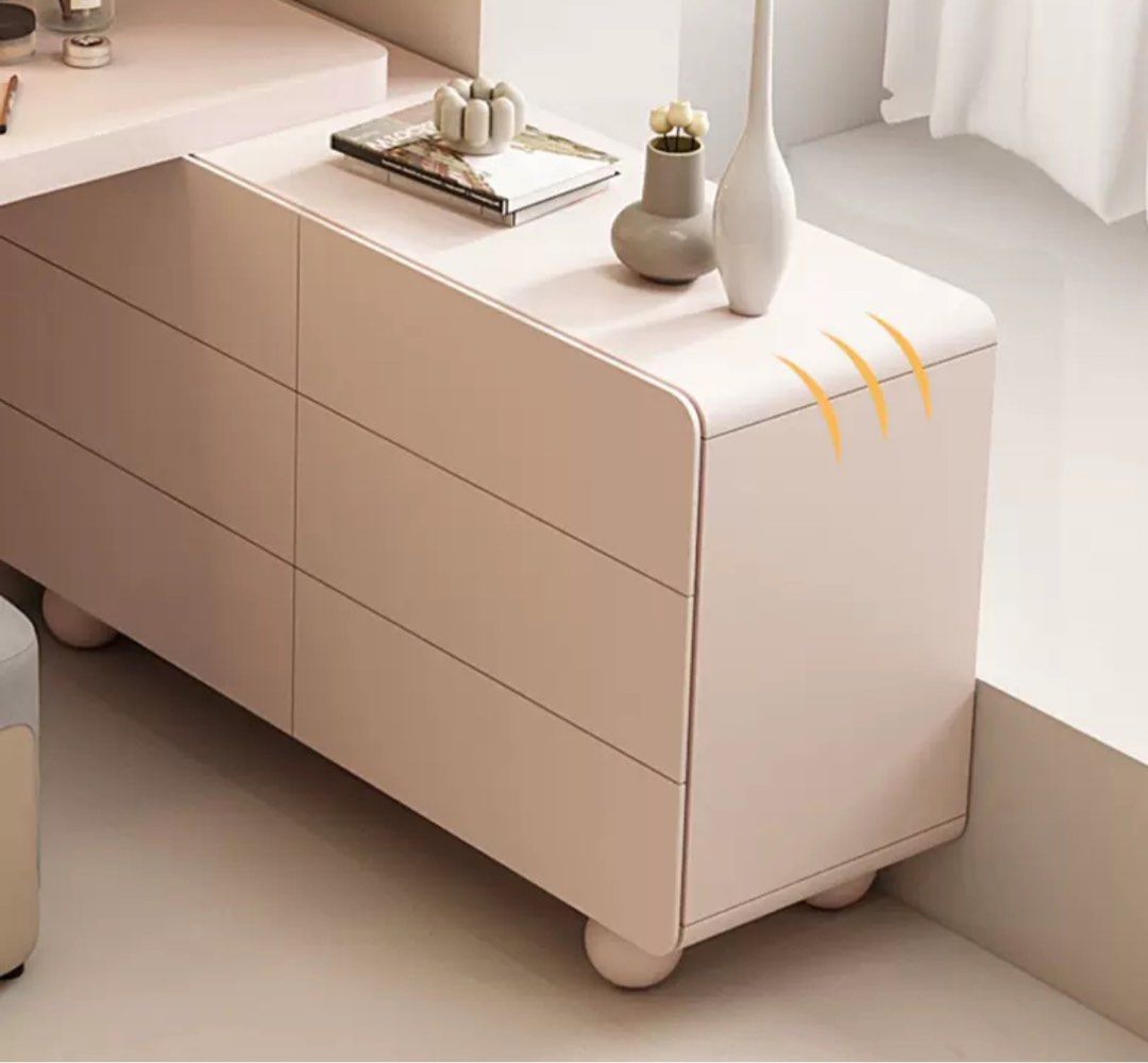 VAMI Modern Vanity Table