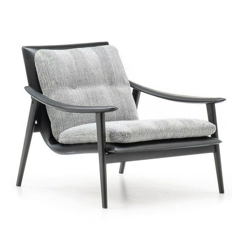 RYAN Modern Lounge Chair