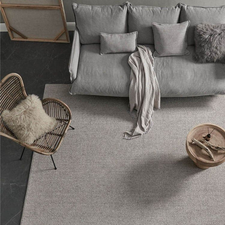 HOLMEN Rug