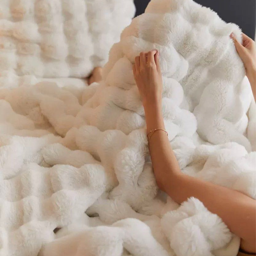 VOLKE Minimalistic Sofa/Bedroom Blanket