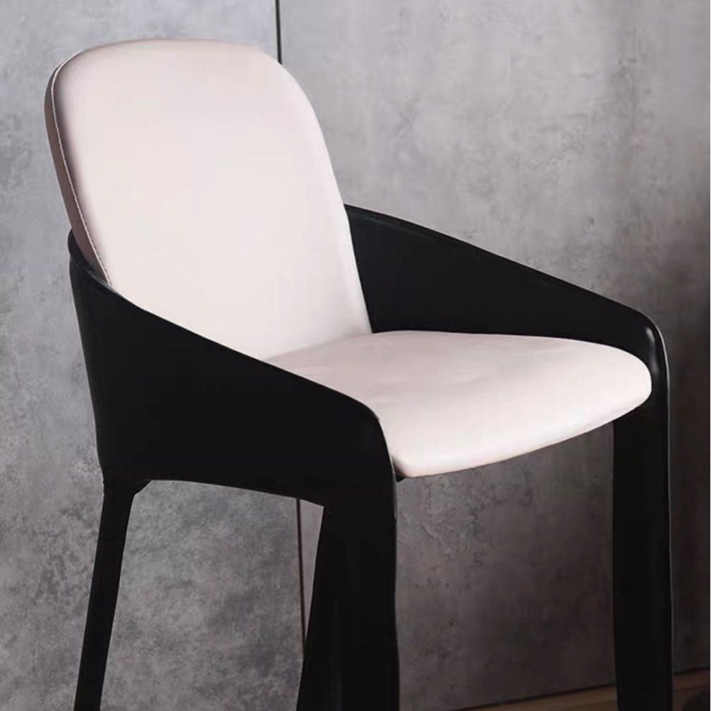 PRESTIGE Modern Saddle Leather Bar Stool