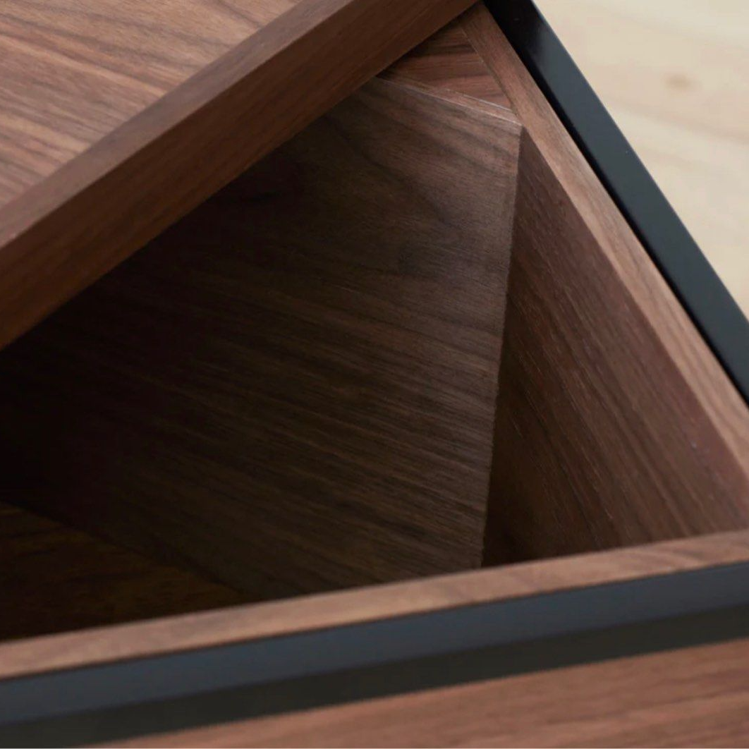 MUNOZ End Table