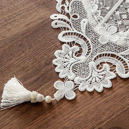 ZANN Lace Table Runner